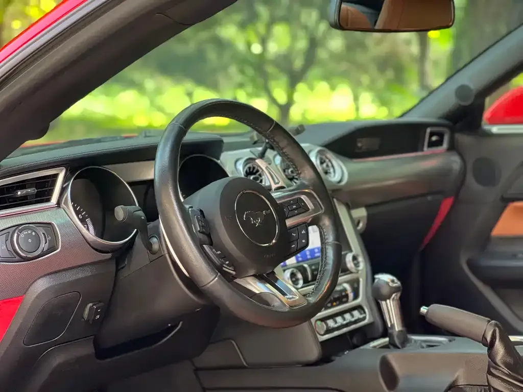 Ford Mustang 2022 из CN, фото 4