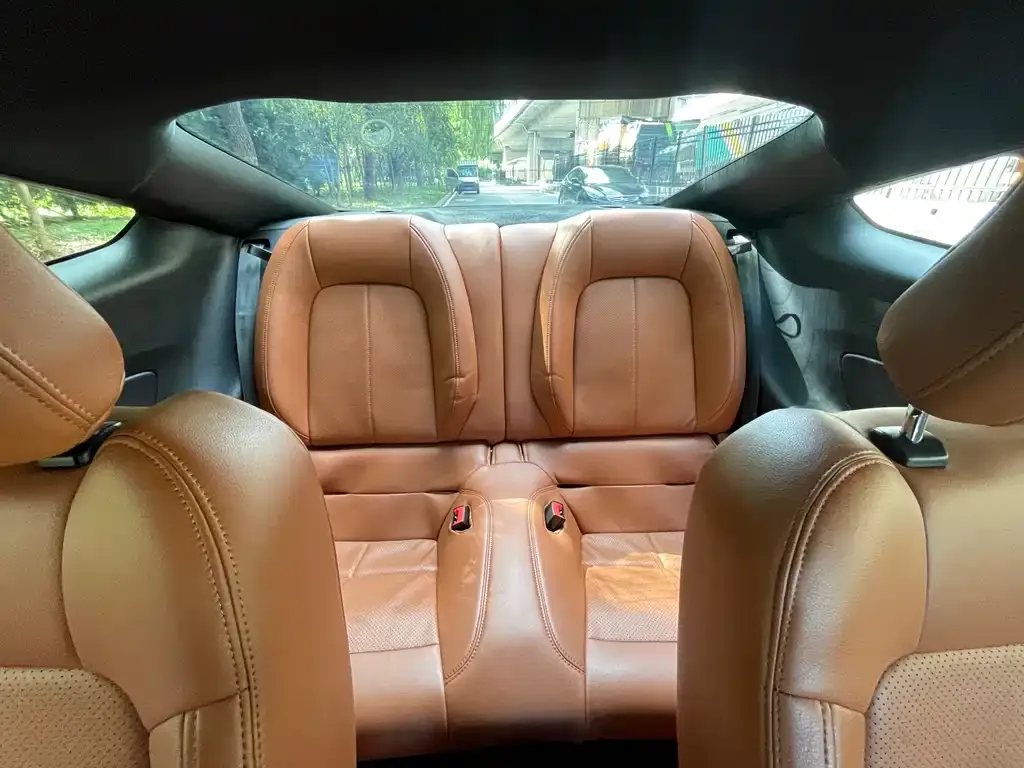 Ford Mustang 2022 из CN, фото 7