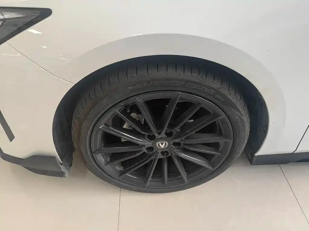 Changan UNI-V 2024 из CN, фото 6