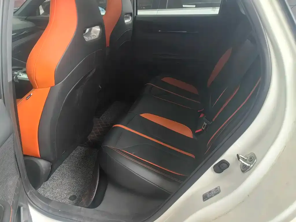 Changan UNI-V 2024 из CN, фото 8