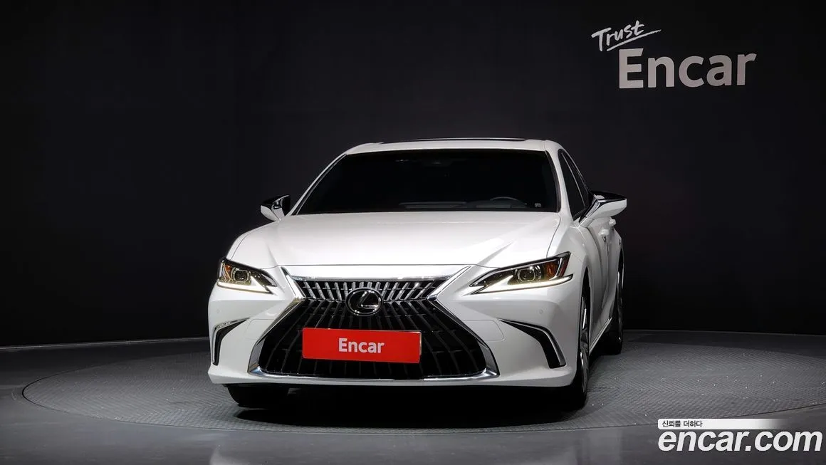 Lexus ES 2023 из KR, фото 3