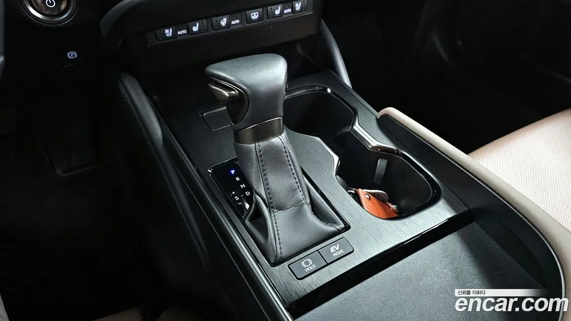 Lexus ES 2023 из KR, фото 9