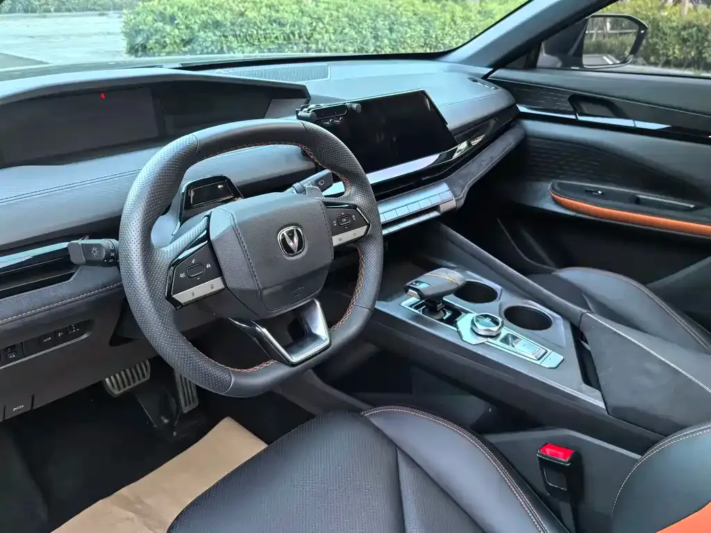 Changan UNI-V 2022 из CN, фото 6