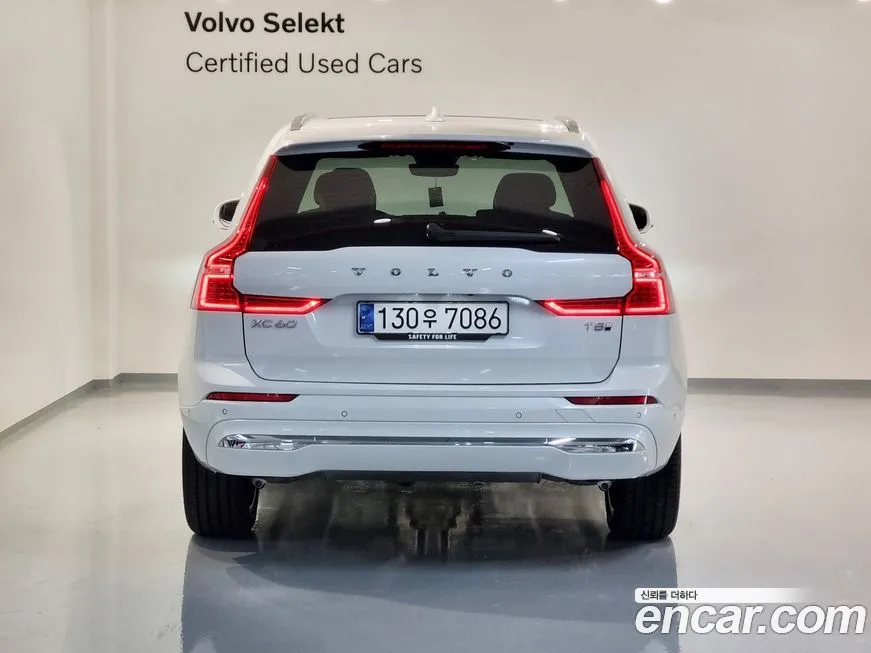 Volvo XC60 2025 из KR, фото 4