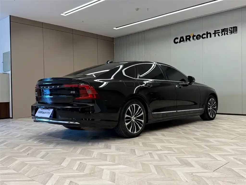 Volvo S90 — фото 5