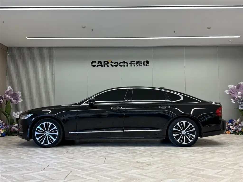 Volvo S90 — фото 8