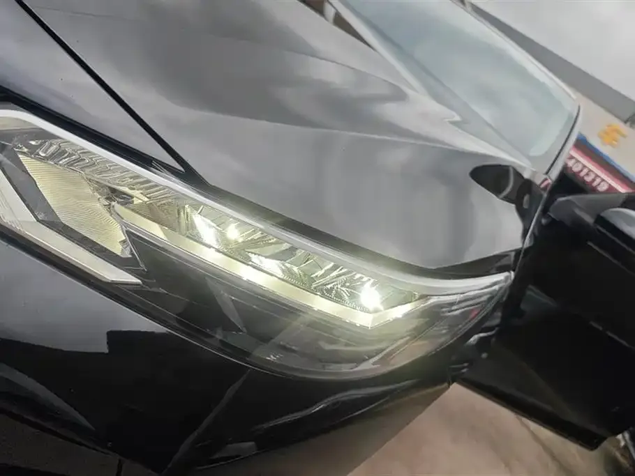 Nissan Sylphy 2022 из CN, фото 5