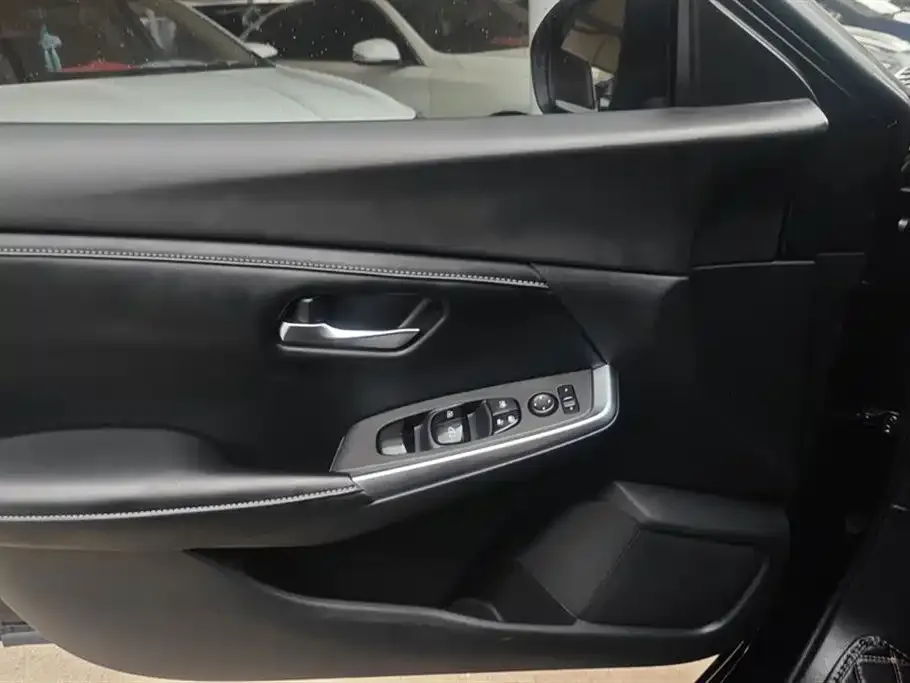 Nissan Sylphy 2022 из CN, фото 7