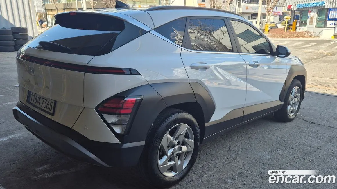 Hyundai Kona 2023 из KR, фото 2