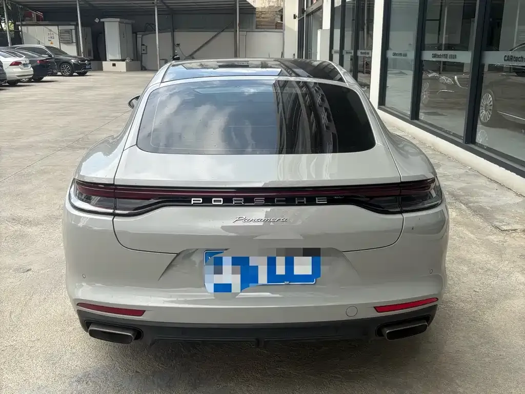 Porsche Panamera 2022 из CN, фото 4