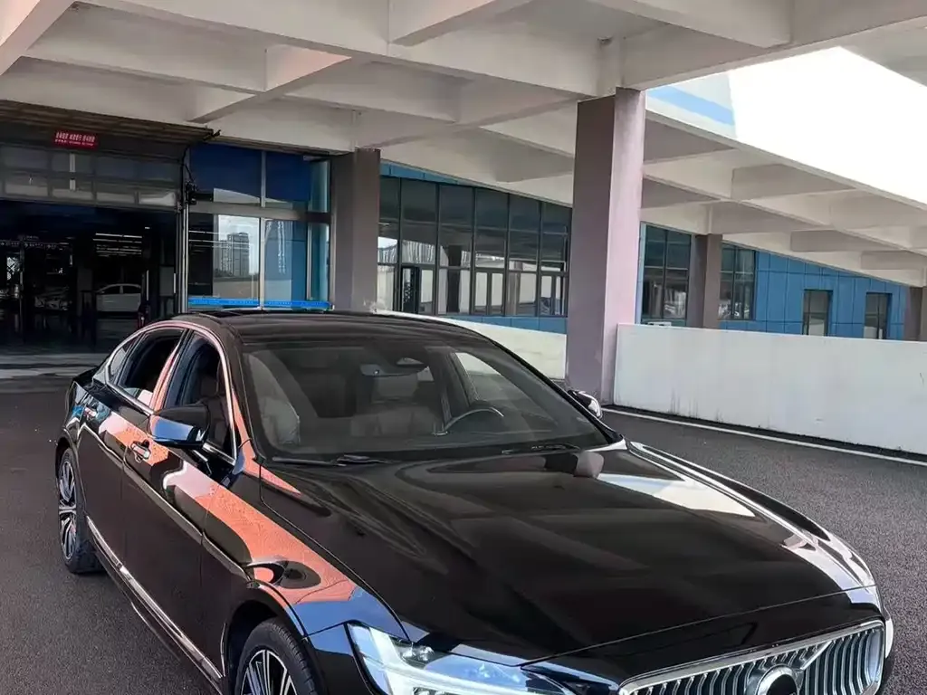 Volvo S90 2022 из CN, фото 2