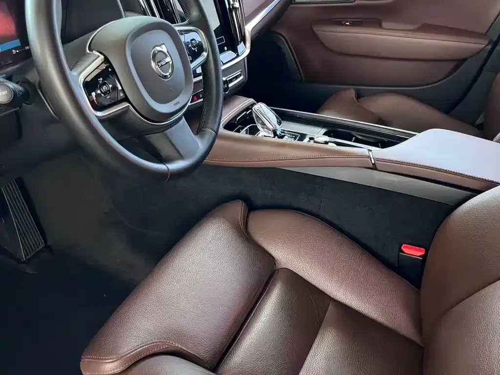 Volvo S90 2022 из CN, фото 6