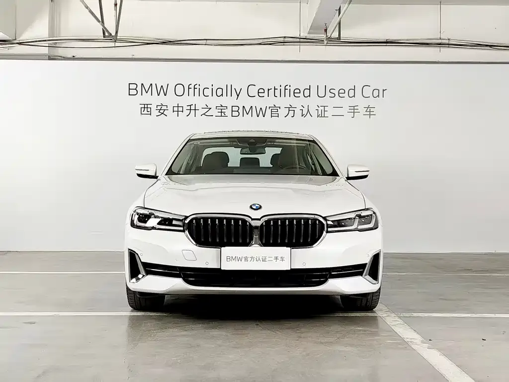 BMW 5 Series — фото 2