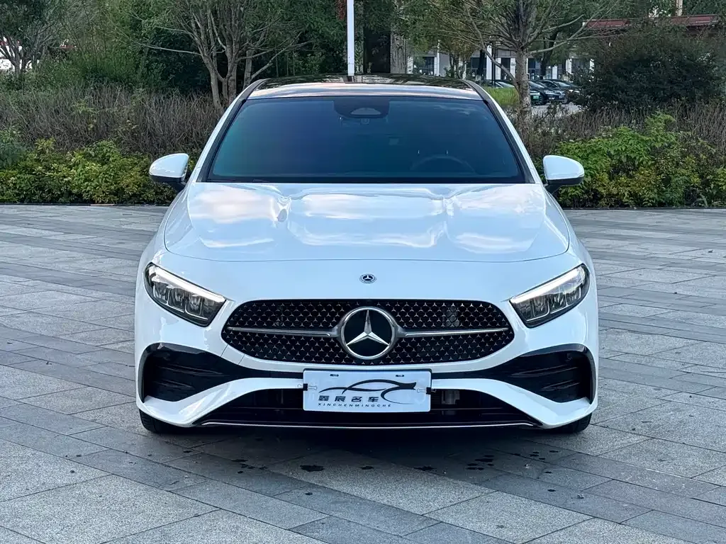 Mercedes-Benz A-Class 2024 из CN, фото 1