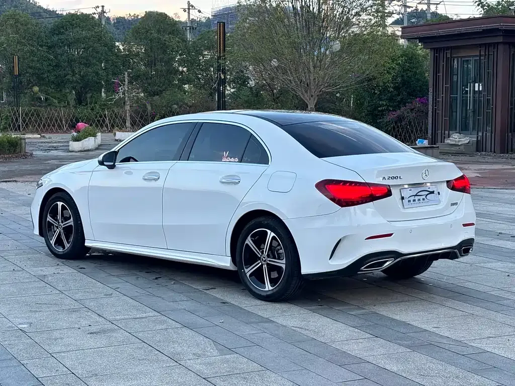 Mercedes-Benz A-Class 2024 из CN, фото 7