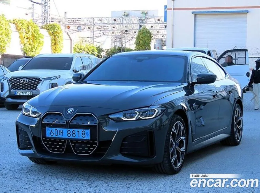 BMW i4 2022 из KR, фото 2