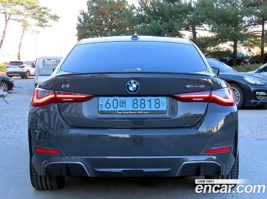 BMW i4 2022 из KR, фото 4