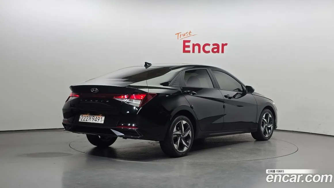 Hyundai AVANTE — фото 2