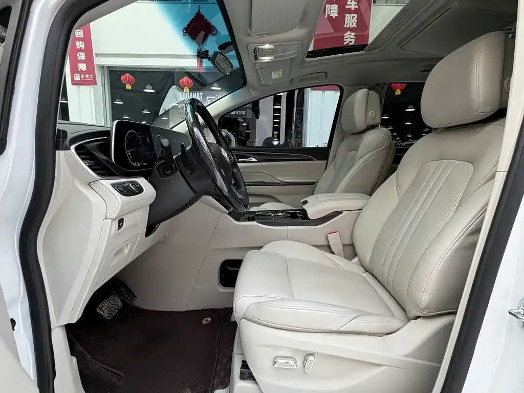 Buick GL8 2021 из CN, фото 4