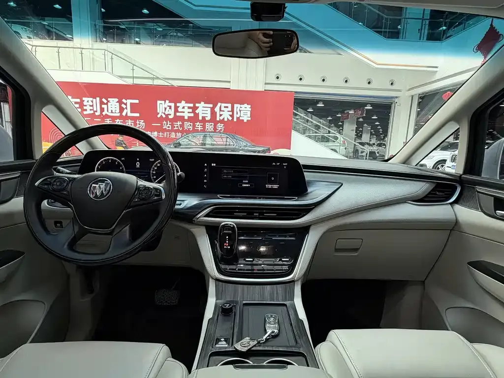 Buick GL8 2021 из CN, фото 8