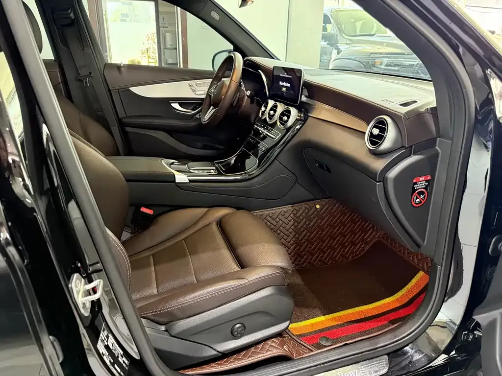 Mercedes-Benz GLC 2022 из CN, фото 8
