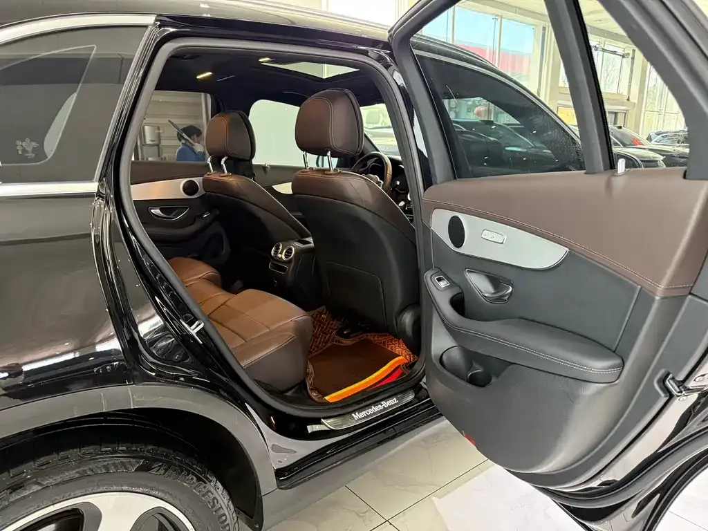 Mercedes-Benz GLC 2022 из CN, фото 9