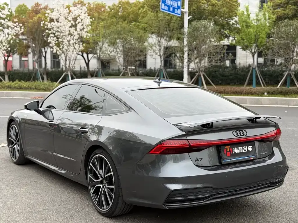 Audi A7 — фото 4