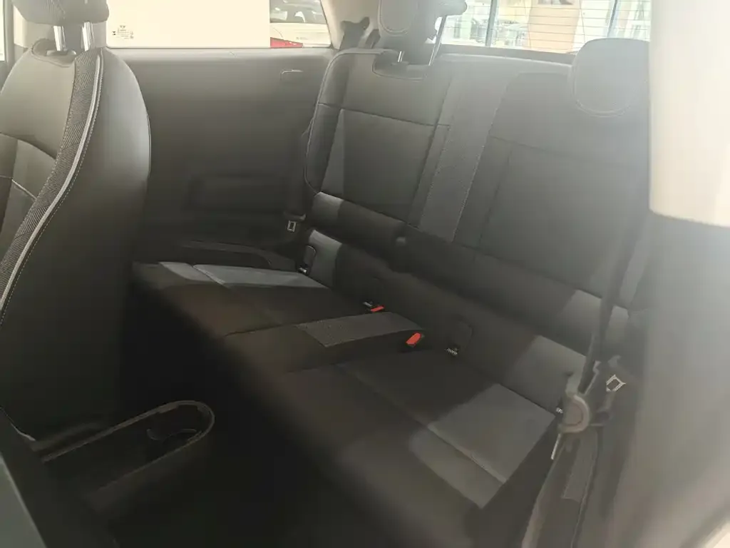 [object Object] MINI COOPER EV 2024 из CN, фото 10