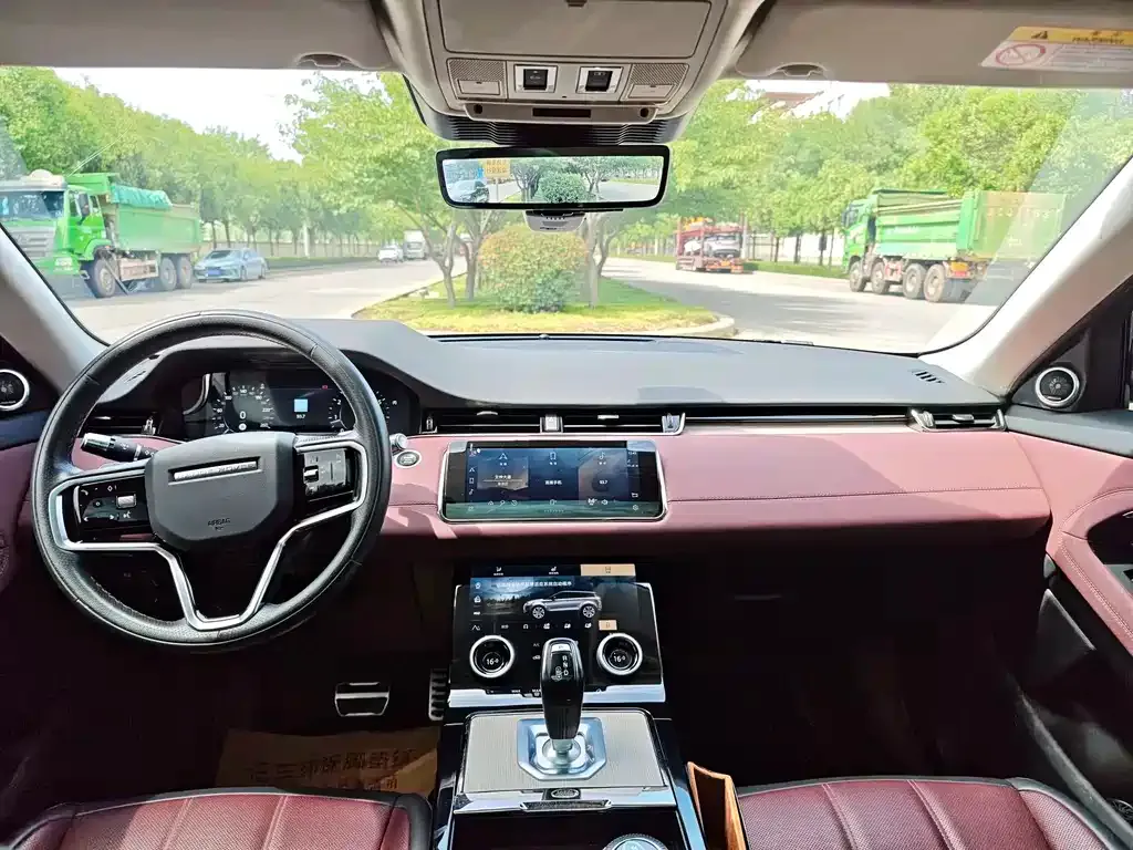 Land Rover Evoque 2023 из CN, фото 5