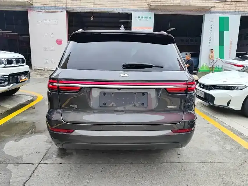 Li Auto ONE 2022 из CN, фото 2