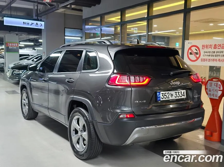 Jeep Cherokee 2022 из KR, фото 4