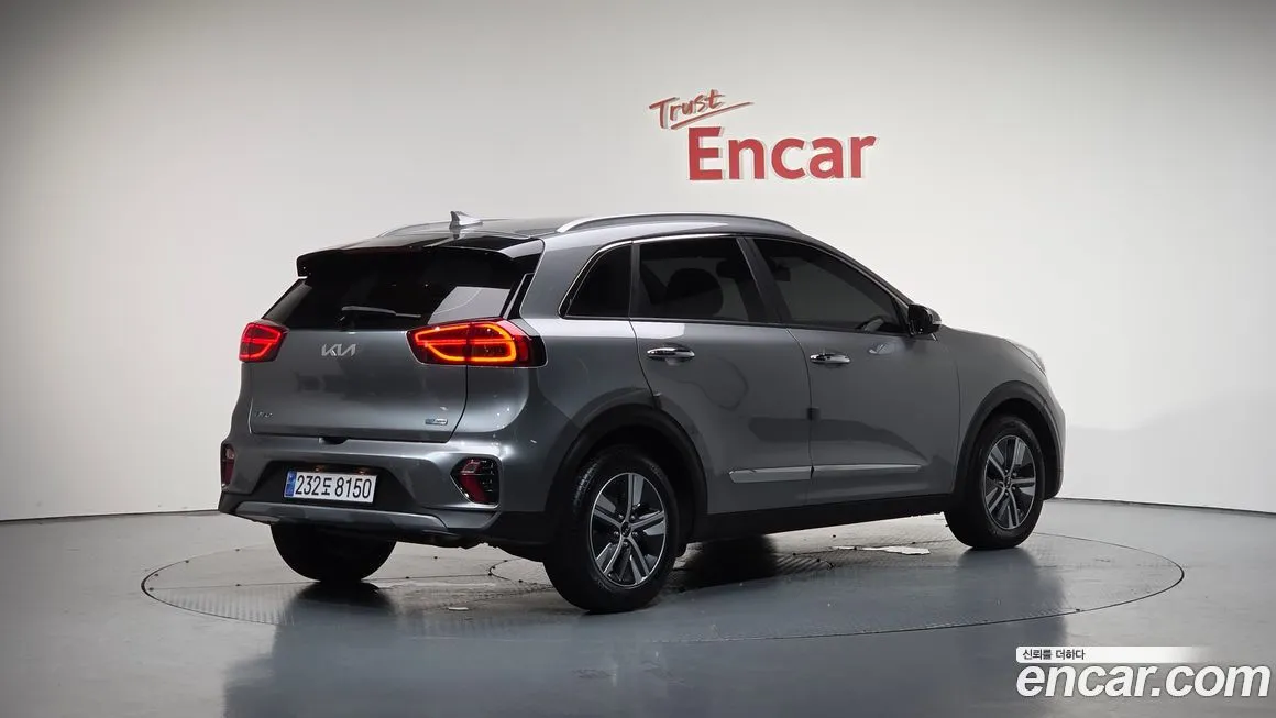 Kia Niro — фото 2