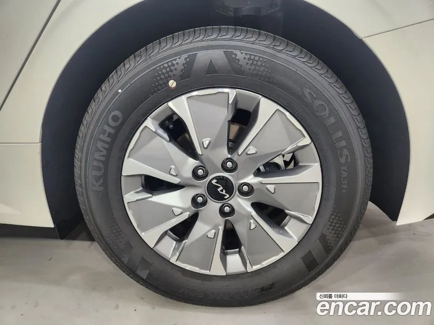 Kia K5 2025 из KR, фото 5