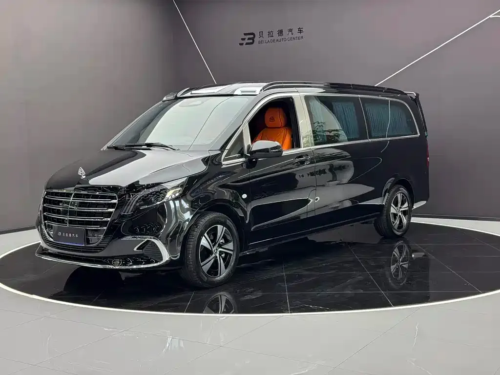 Mercedes-Benz Vito — фото 1