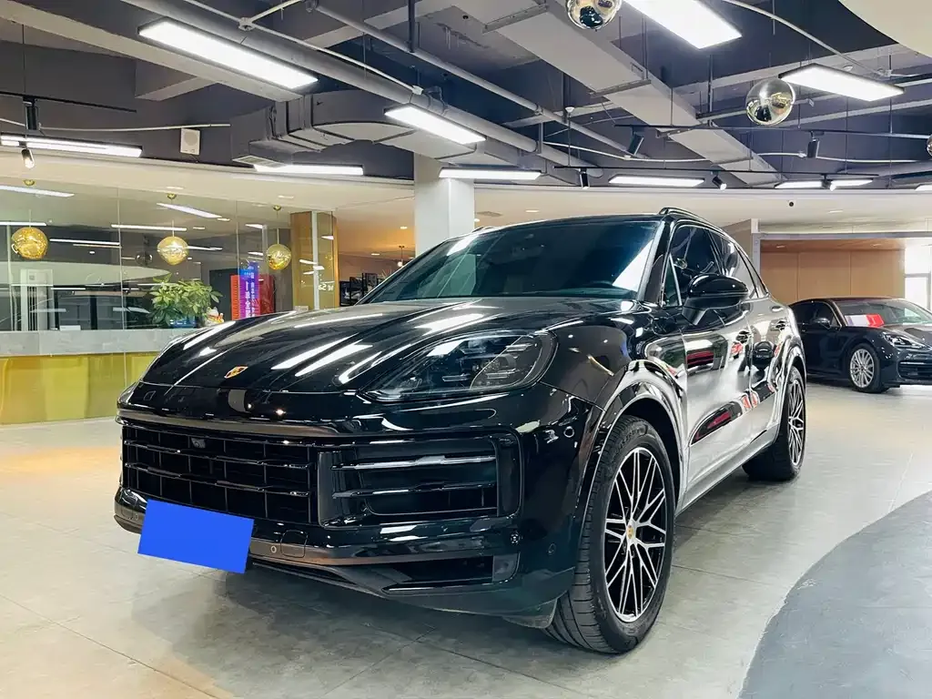 Porsche Cayenne 2023 из CN, фото 1
