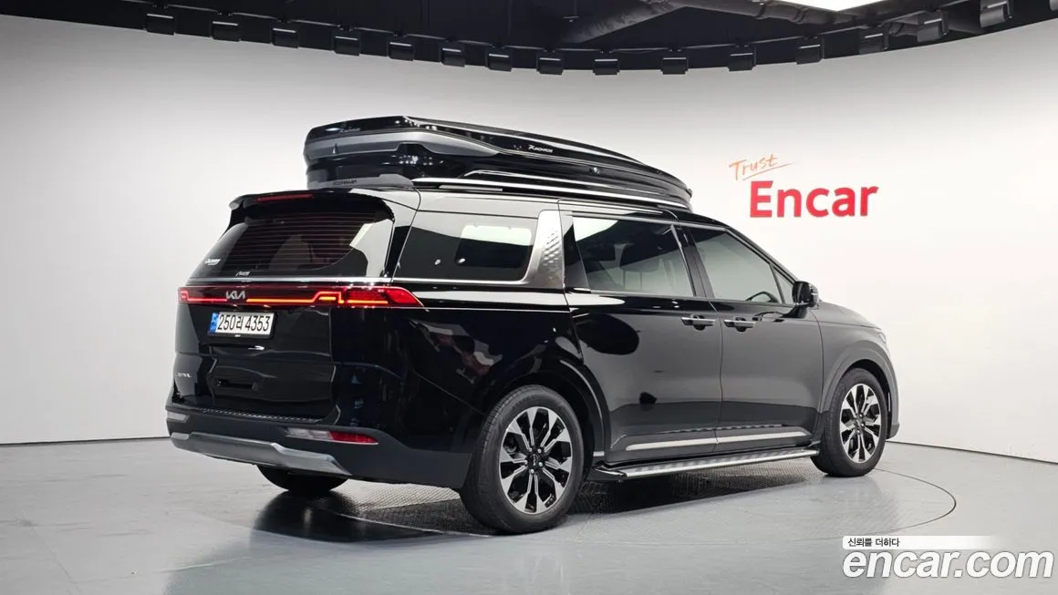 Kia Carnival 2022 из KR, фото 2