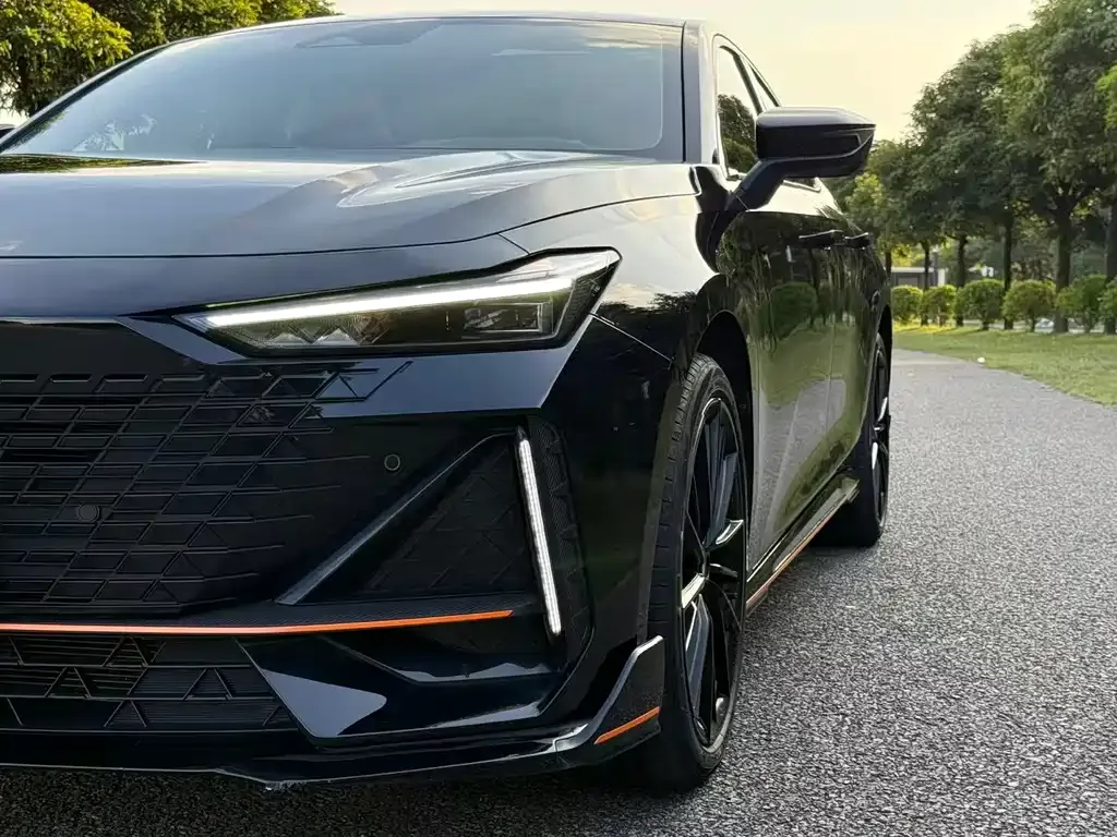 Changan UNI-V 2023 из CN, фото 8