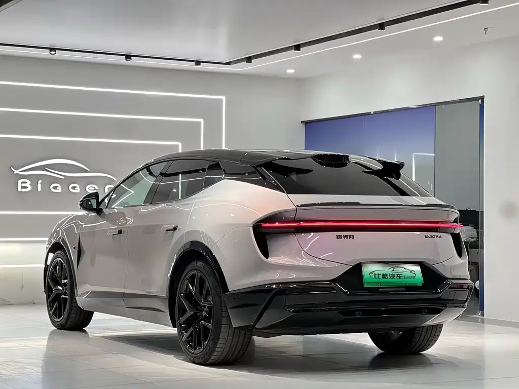 Lotus Eletre 2023 из CN, фото 6
