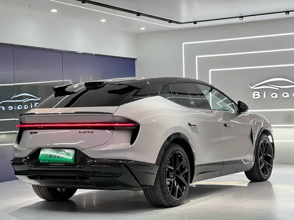 Lotus Eletre 2023 из CN, фото 7