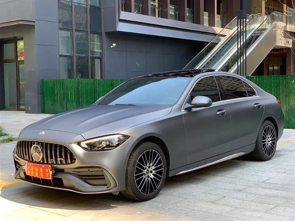 Mercedes-Benz C-Class — фото 1