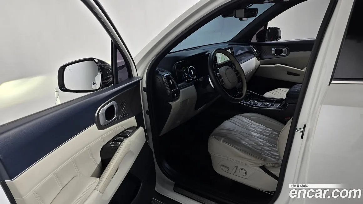 Kia Sorento — фото 10