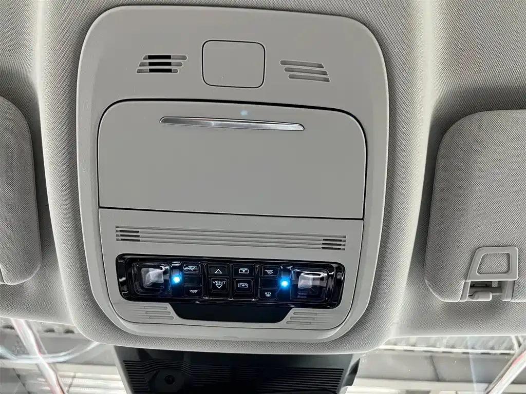 Ford Edge 2024 из CN, фото 7