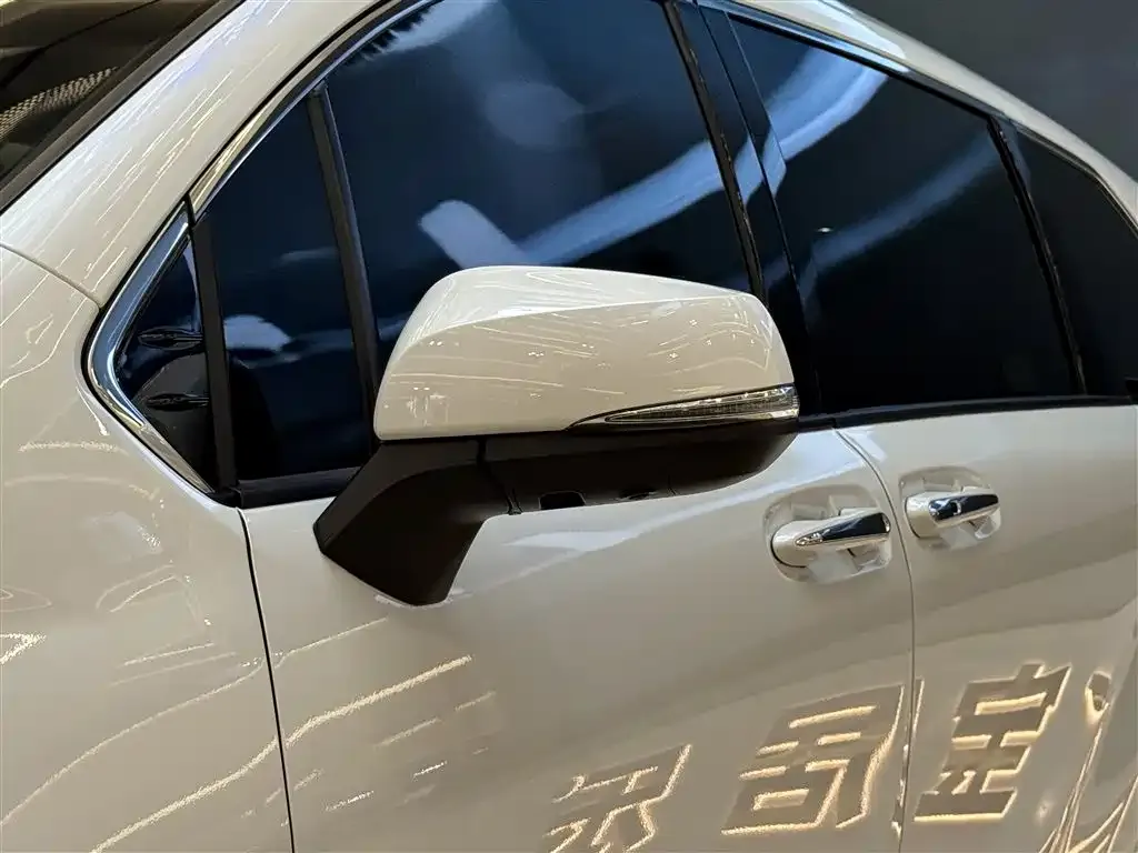 Toyota Granvia 2024 из CN, фото 10