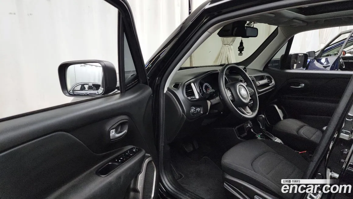 Jeep Renegade 2022 из KR, фото 10