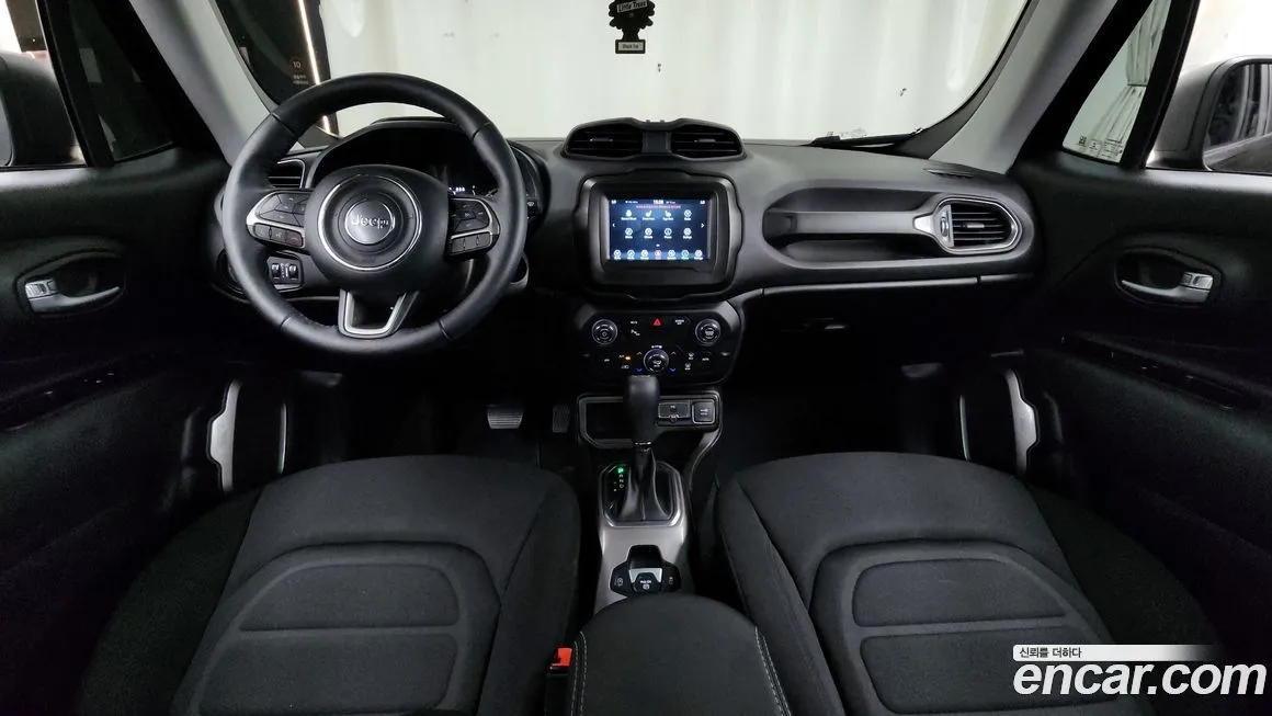 Jeep Renegade 2022 из KR, фото 7