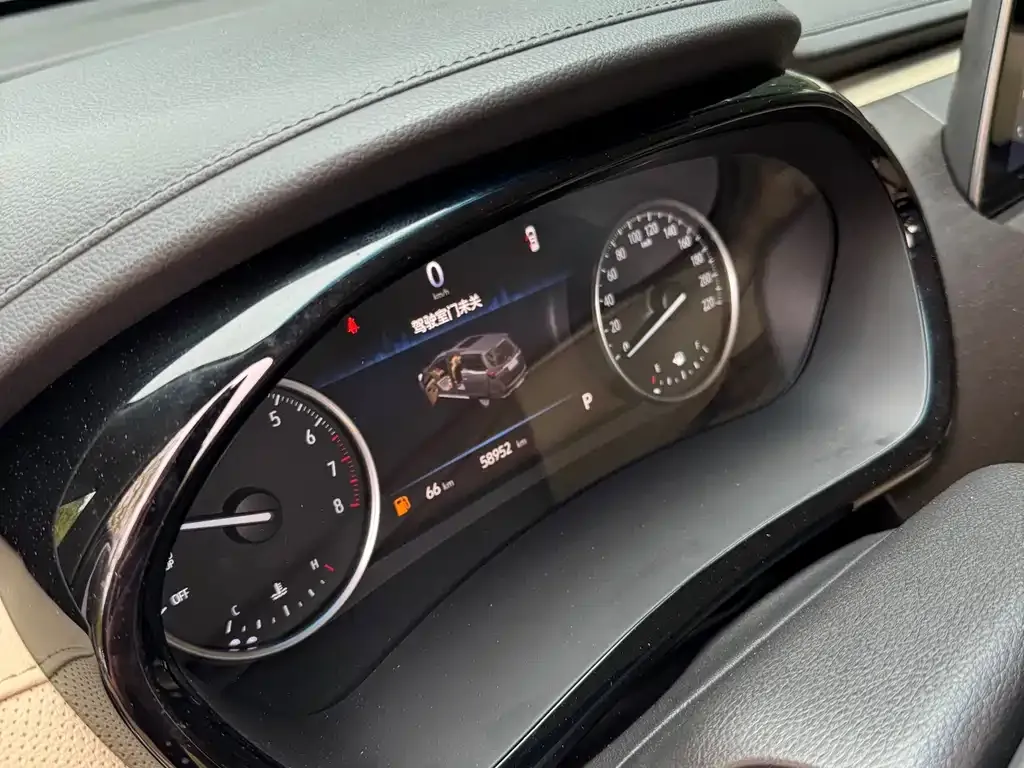 Buick GL8 2023 из CN, фото 9