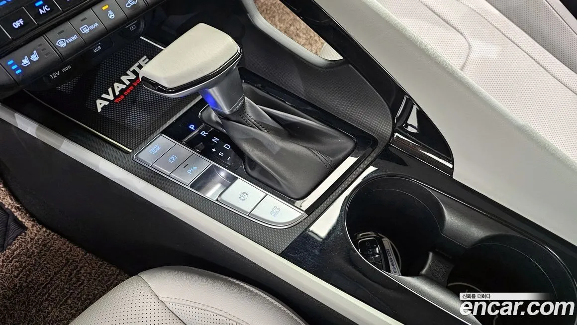 Hyundai AVANTE — фото 9