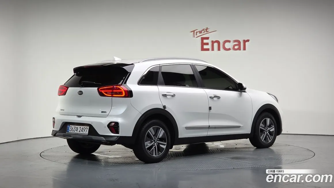 Kia Niro — фото 2
