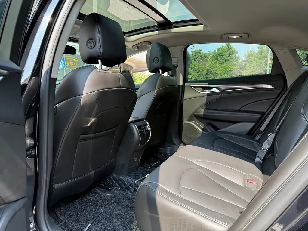 Buick LaCrosse 2023 из CN, фото 10