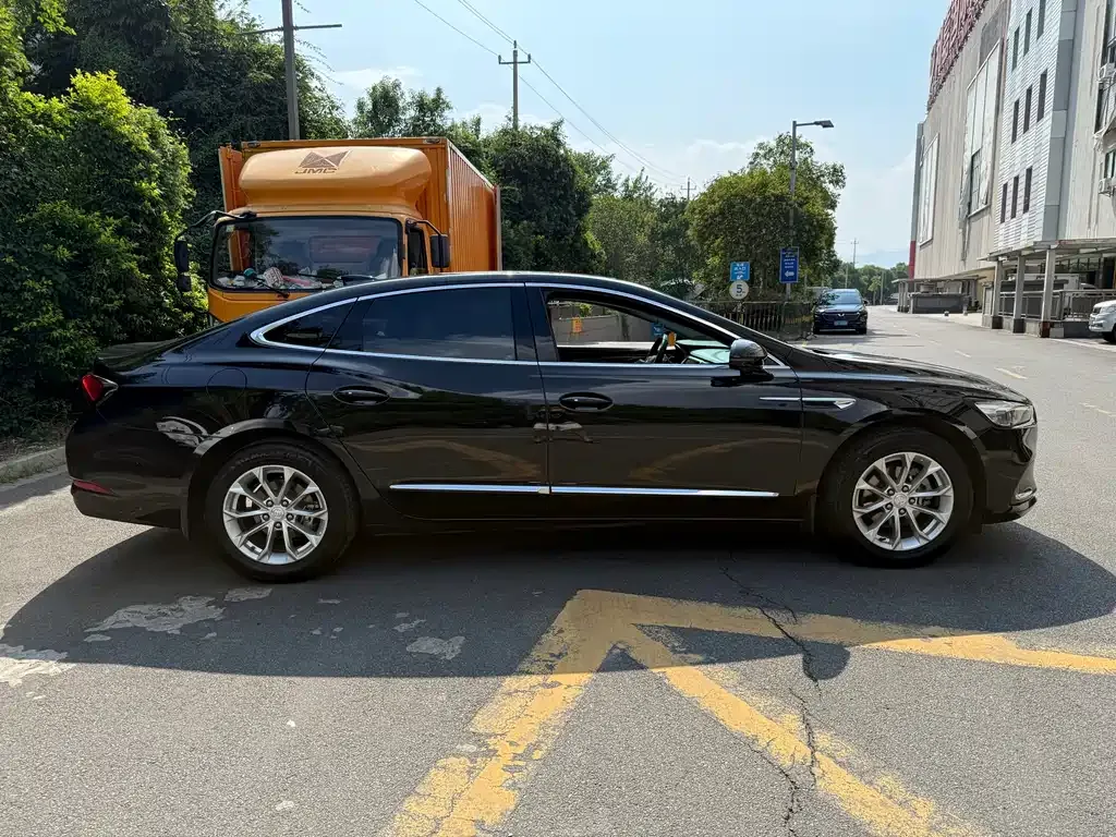 Buick LaCrosse 2023 из CN, фото 5